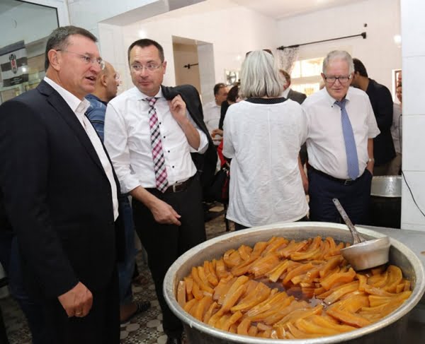 KARDEŞ ŞEHİR KİEL ANTAKYA’NIN TARİHİ SOKAKLARINI KEŞFETTİ