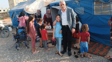 BAŞKAN TEMEL’DEN 50 ÇOCUĞA AYAKKABI DESTEĞİ