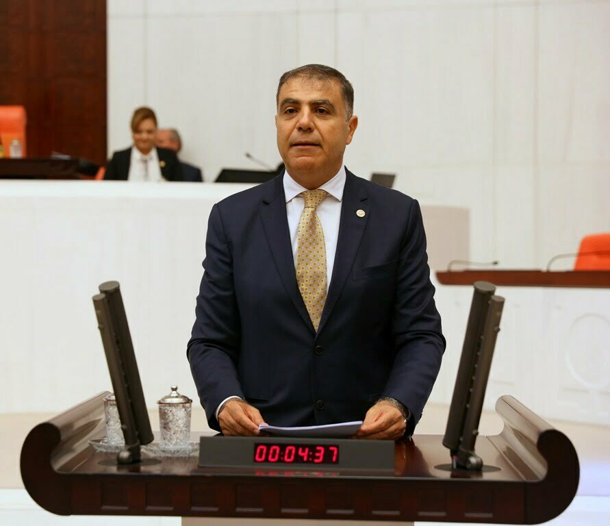 GÜZELMANSUR’DAN EMEKLİLER İÇİN KANUN TEKLİFİ