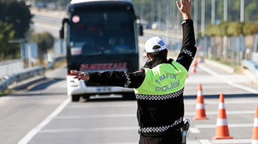 Hatay’da 1 Haftada 16 Bin Araç Denetlendi