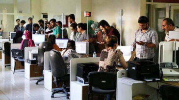 HATAY’DA KAMU KURUMLARINDA MESAİ SAATLERİ YENİDEN BELİRLENDİ