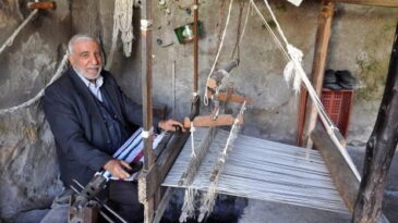 Kilim dokuma sabır mesleği
