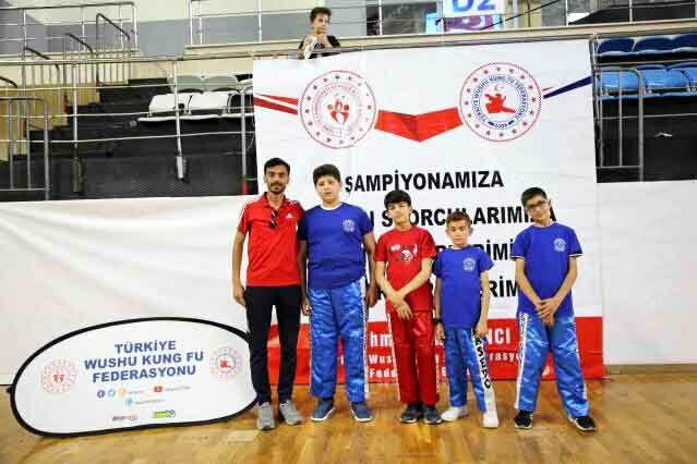 Reyhanlılı öğrenciler wushu şampiyonasından derecelerle döndü