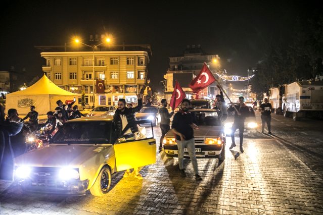 Reyhanlı’da Mehmetçiğe destek konvoyu düzenlendi