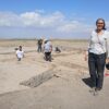 HATAY’DA 7 BİN 200 YIL ÖNCESİNE AİT 5 İNSAN AYAK İZİ KEŞFEDİLDİ