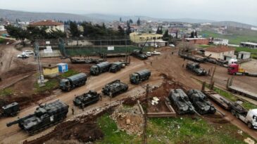 Suriye’ye askeri sevkiyat sürüyor