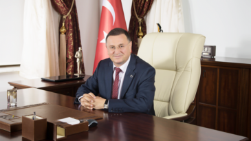 LÜTFÜ SAVAŞ: HERKESİ HATAY’A BEKLİYORUZ