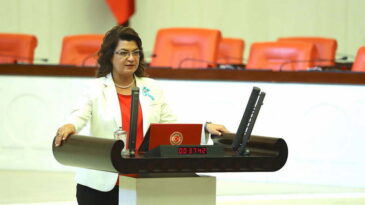 CHP’Lİ ŞAHİN UMREDEN DÖNEN KAFİLELERİN DURUMUNU  MECLİS GÜNDEMİNE TAŞIDI: