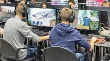 KONTROLLÜ İNTERNET KAFE DÖNEMİ