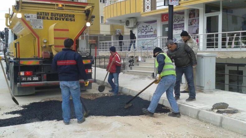 Başkan Şanverdi, “Kar Kış Demeden Yol Çalışmalarına Tüm Hızıyla Devam Ediyoruz”