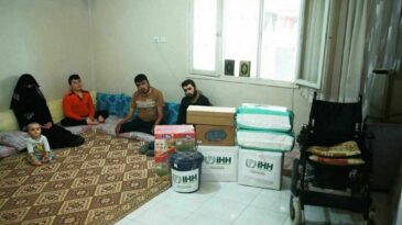 Suriyeli engelli kardeşlere İHH’dan yardım eli